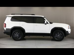 Toyota Land Cruiser Prado 2.8GD TX - Image 3