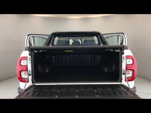 Toyota Hilux 2.8GD-6 double cab 4x4 Legend RS auto - Image 13