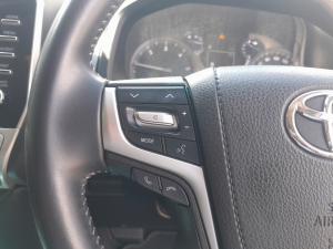 Toyota Land Cruiser Prado 2.8GD VX-L - Image 9