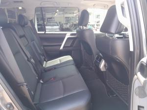 Toyota Land Cruiser Prado 2.8GD VX-L - Image 16