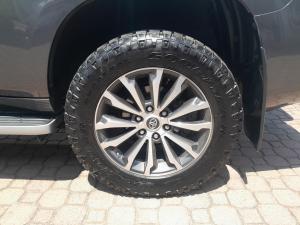 Toyota Land Cruiser Prado 2.8GD VX-L - Image 20