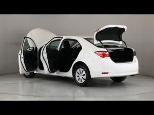 Toyota Corolla Quest 1.8 Plus manual - Image 25