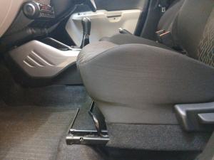 Suzuki Ignis 1.2 GLX manual - Image 15