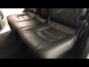 Toyota Land Cruiser 200 4.5D-4D V8 VX-R - Image 12