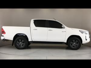 Toyota Hilux 2.8GD-6 48V double cab 4x4 Raider - Image 3