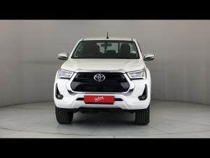 Toyota Hilux 2.8GD-6 48V double cab 4x4 Raider - Image 4