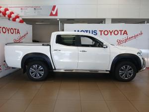 Mercedes-Benz X-Class X250d double cab 4Matic Power auto - Image 3