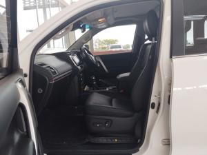 Toyota Land Cruiser Prado 2.8GD VX-L - Image 7