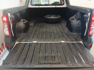 Nissan NP200 1.6i safety pack (aircon) - Image 16