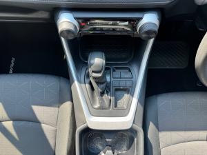 Toyota RAV4 2.0 GX auto - Image 12