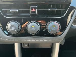 Toyota Corolla Cross 1.8 Xi - Image 12