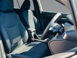 Toyota Corolla Cross 1.8 Xi - Image 13