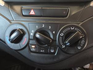 Toyota Starlet 1.4 XS - Image 13