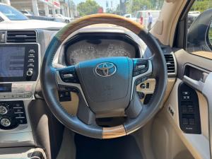 Toyota Land Cruiser Prado 2.8GD VX-L - Image 8