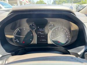 Toyota Land Cruiser Prado 2.8GD VX-L - Image 11
