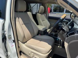 Toyota Land Cruiser Prado 2.8GD VX-L - Image 15