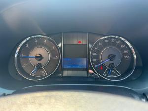 Toyota Fortuner 2.4GD-6 - Image 11