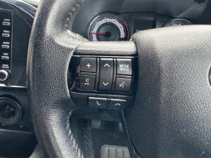 Toyota Hilux 2.8GD-6 Xtra cab 4x4 Legend 50 - Image 9