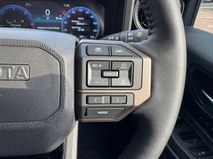 Toyota Land Cruiser Prado 2.8GD VX-R - Image 10