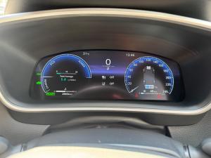 Toyota Corolla Cross 1.8 HEV XR - Image 11