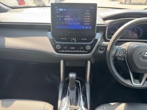 Toyota Corolla Cross 1.8 HEV XR - Image 13