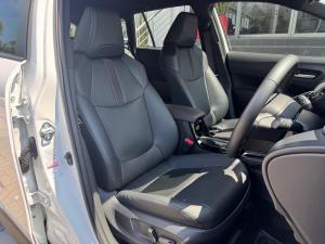 Toyota Corolla Cross 1.8 HEV XR - Image 15