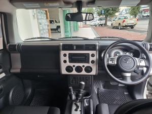 Toyota FJ Cruiser FJ Cruiser - Image 6