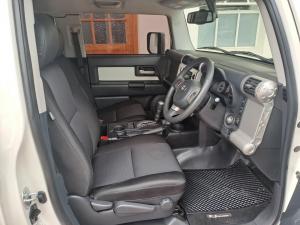 Toyota FJ Cruiser FJ Cruiser - Image 7