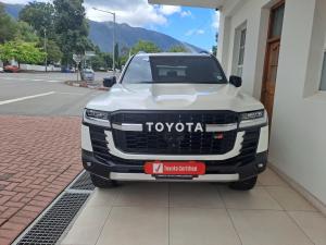 Toyota Land Cruiser 300 3.3D GR-Sport - Image 4