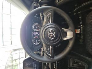 Toyota Urban Cruiser 1.5 XR automatic - Image 8