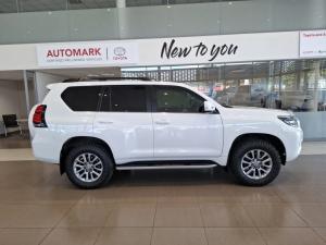Toyota Prado VX 4.0 V6 automatic - Image 3