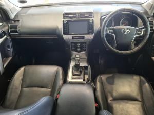 Toyota Prado VX 4.0 V6 automatic - Image 6