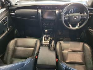 Toyota Fortuner 2.4GD-6 4X4 automatic - Image 6