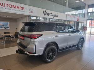 Toyota Fortuner 2.8 GD-6 VX automatic - Image 2