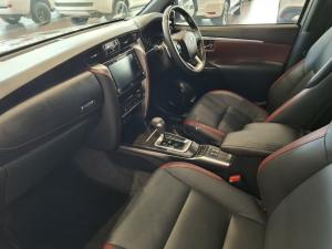 Toyota Fortuner 2.8 GD-6 VX automatic - Image 7