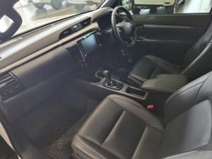 Toyota Hilux 2.8 GD-6 RB Legend automaticE/CAB - Image 6