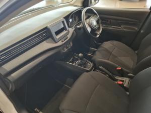 Suzuki Ertiga 1.5 GA - Image 7