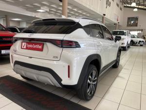 Toyota Starlet Cross 1.5XR automatic - Image 2