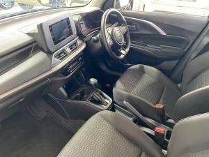 Suzuki Swift 1.2 GL+ CVT - Image 7