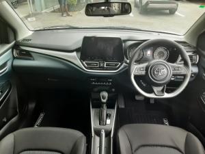 Toyota Starlet 1.5 XR automatic - Image 6