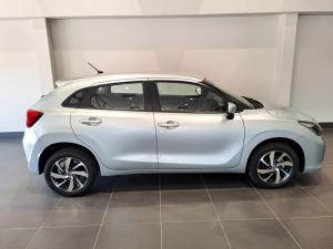 Toyota Starlet 1.5 Xs automatic - Image 3