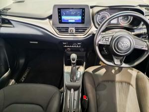 Toyota Starlet 1.5 Xs automatic - Image 6