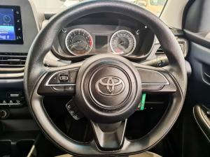 Toyota Starlet 1.5 Xs automatic - Image 8