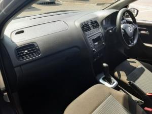 Volkswagen Polo Vivo 1.6 Comfortline TIP - Image 7