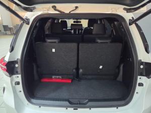 Toyota Fortuner 2.8GD-6 4X4 automatic - Image 11