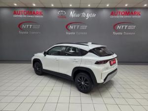 Toyota Starlet Cross 1.5Xs automatic - Image 9