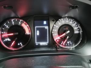 Toyota Hilux 2.8 GD-6 GR-S 4X4 automaticD/C - Image 8