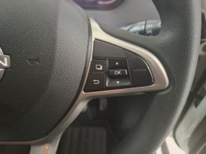 Nissan Magnite 1.0 Acenta AMT - Image 10