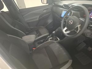 Nissan Magnite 1.0 Acenta AMT - Image 14