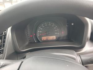 Toyota Vitz 1.0 - Image 10